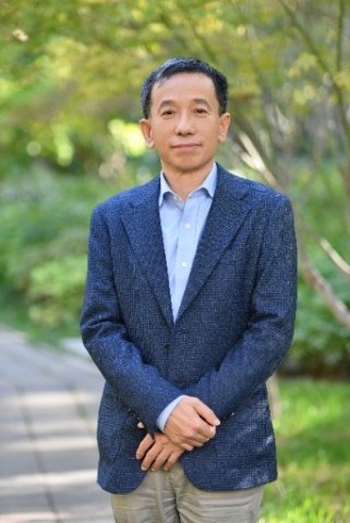 题 目:现代中国美学旅行和当前美育问题