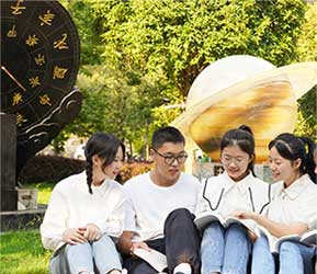 关于组织申请2026-2027学年校