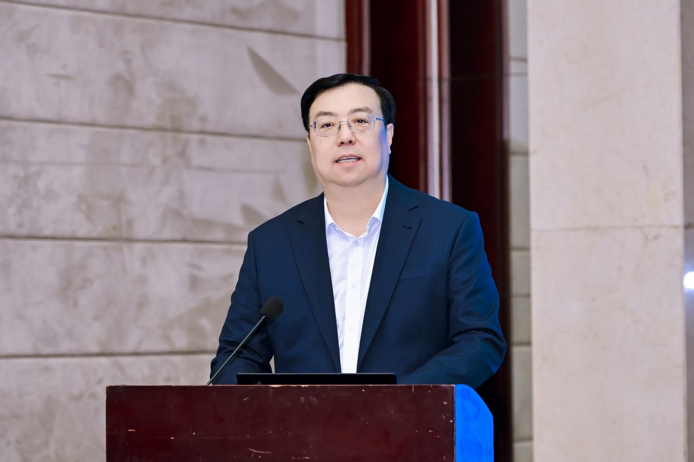 会议由中国植物保护学会主办